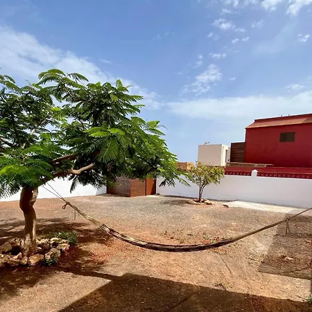 Casa Drago: En El Centro De Fuerteventura Valles de Ortega